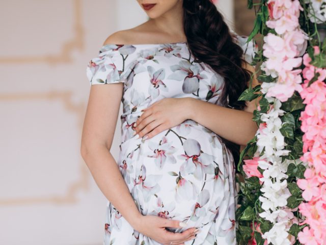 Pregnancy Outfits For Evening