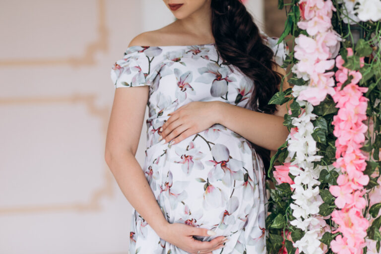 Pregnancy Outfits For Evening