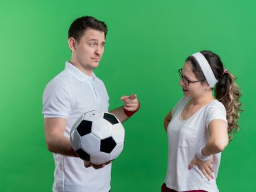 Pregnancy Outfits For Football Game