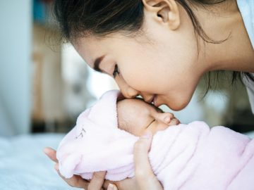 10 Essential Baby Care Tips After Birth Every New Parent Should Know