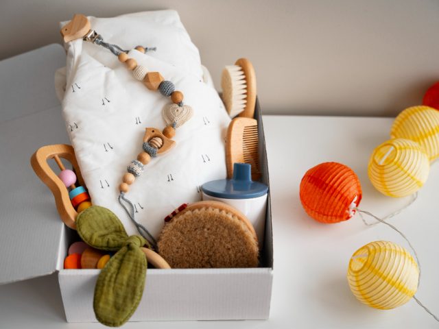 10 Thoughtful Baby Care Gift Sets That New Parents Will Adore
