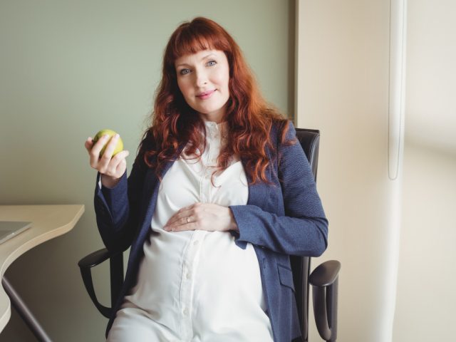 Pregnancy Outfits for Interview