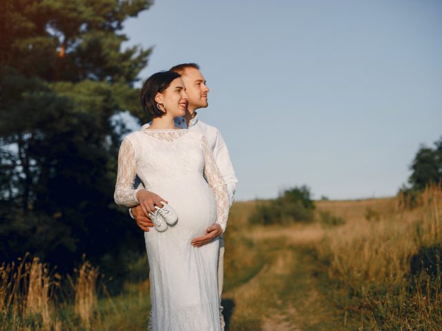 Pregnancy Outfits for Italy