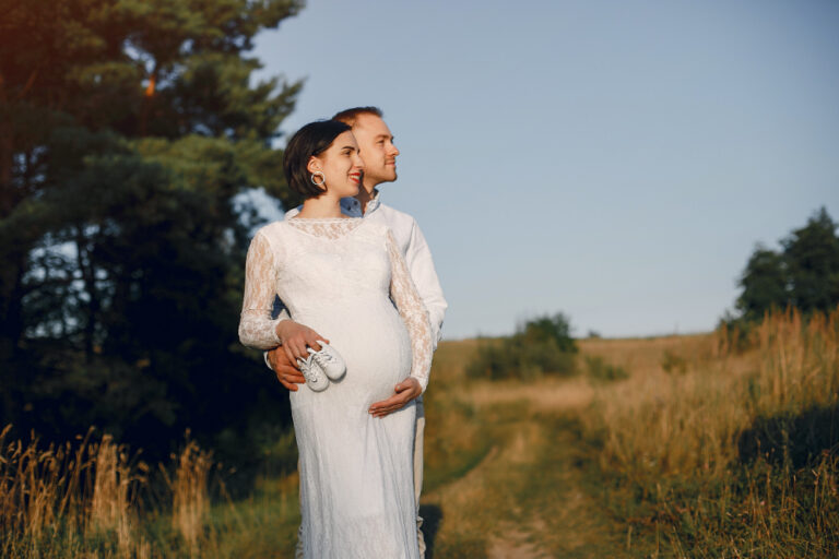 Pregnancy Outfits for Italy