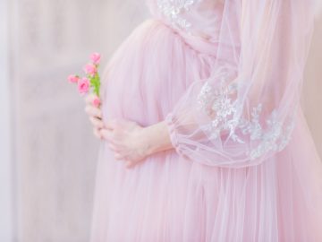 Pregnancy Outfits for Muslim