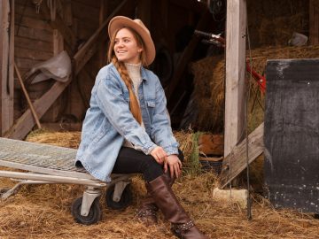 Pregnancy Outfits for Rodeo