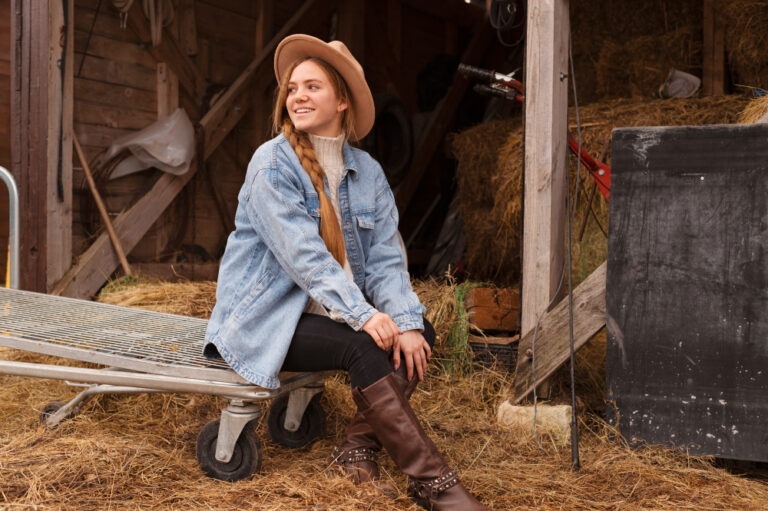 Pregnancy Outfits for Rodeo