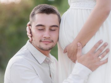 Pregnancy Outfits for Wedding