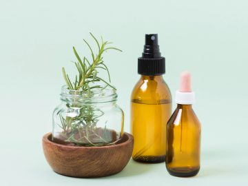 10 Nourishing Baby Care Oils Every Parent Swears By