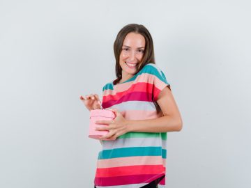 10 Best Pregnancy Gifts Every New Mom Will Treasure