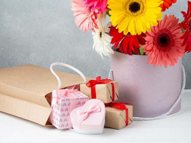 Congratulations Gifts for Pregnancy