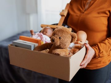 10 Heartwarming Pregnancy Gifts Kids Will Adore In 2025